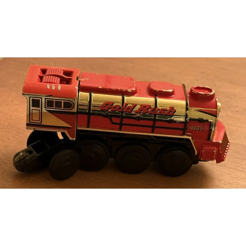 Lionel Gold Rush Train Engine 1134‎ Thomas, Battery, 2000,